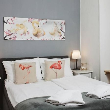 City Apartment Near Shooping Center, 6 Guests Berlín Exterior foto